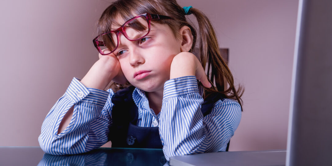 グループに馴染めない人の特徴とは?