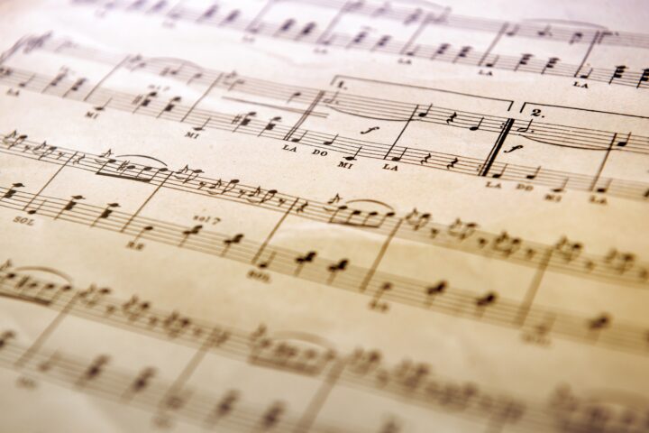 心を整える音楽・自然音の活用で癒し効果UP